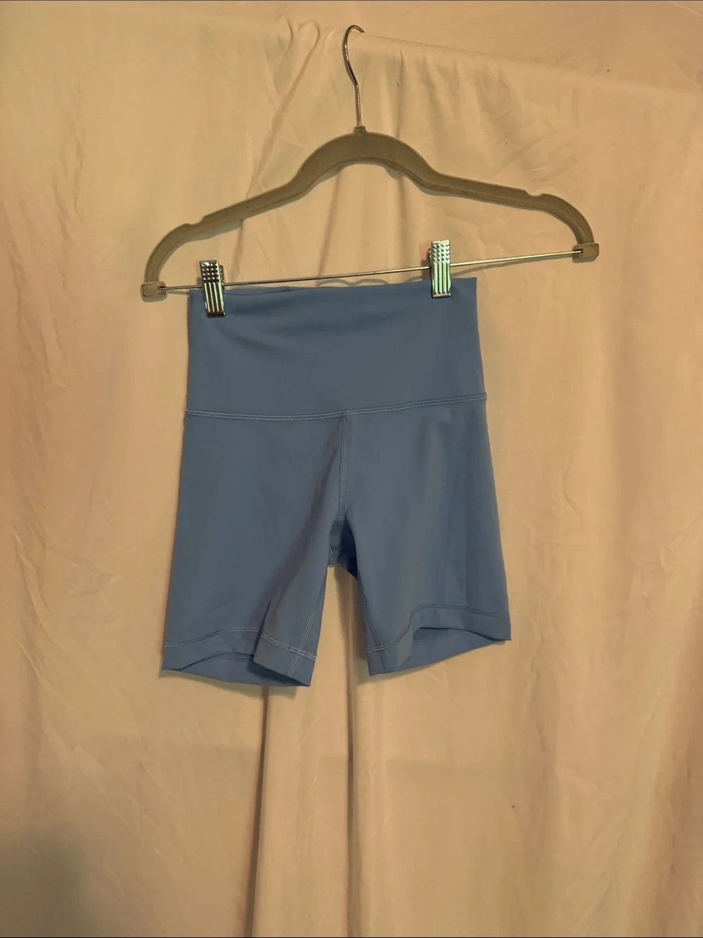 lululemon athletica women’s Sky Blue High-Rise Bike Shorts